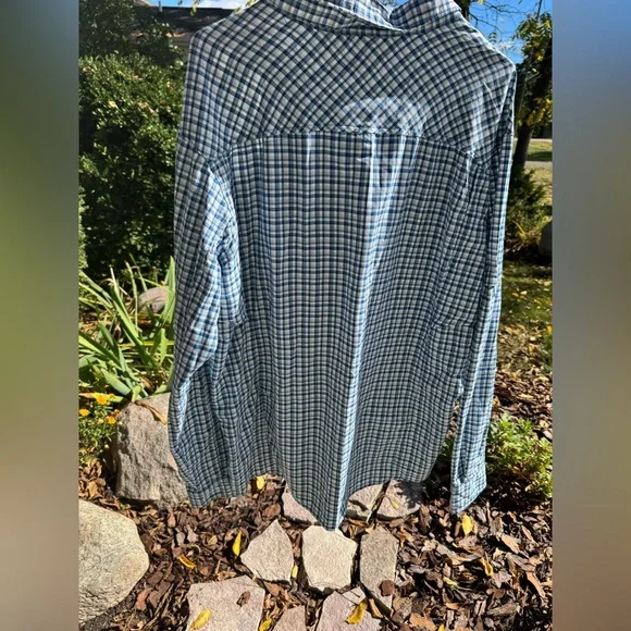 Columbia Omni shade sun protection Blue and White Plaid Men's Shirt XL - Picture 2 of 4